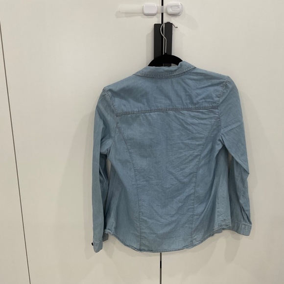 button down shirt denim look - Picture 3 of 3
